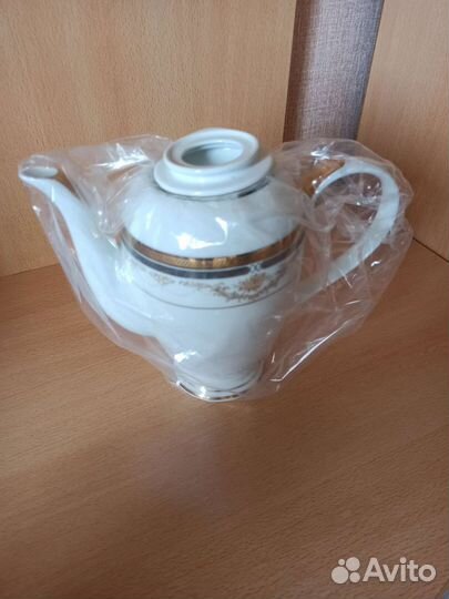 Столовый сервиз новый