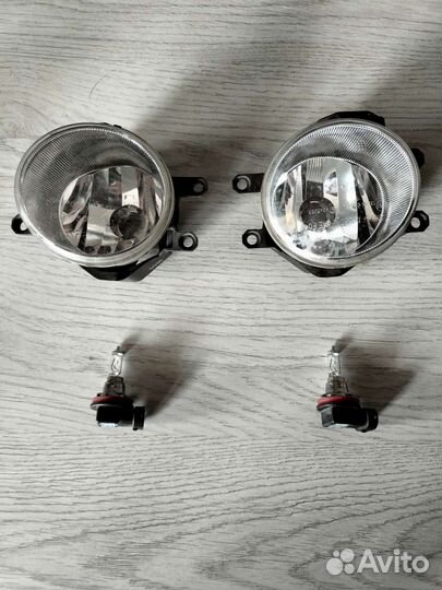 Противотуманки оригинальные на rav4 2020 год