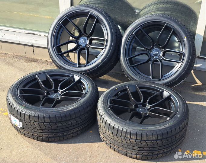 R20 Arivo Winmaster ARW2 275/40, PCD 5x115 DIA 71.5