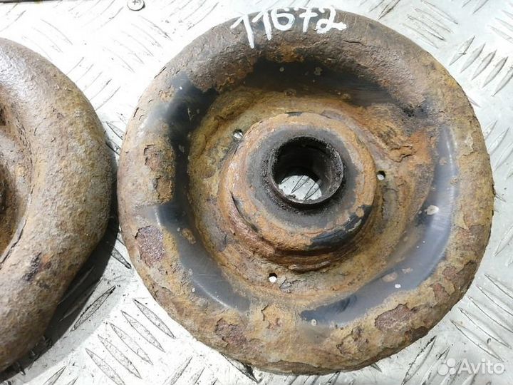 Опора пружины переднего амортизатора Maxima A33