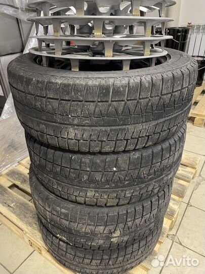 Bridgestone Blizzak Revo GZ 205/55 R16