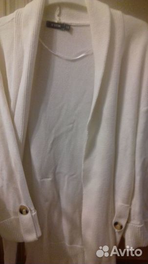 Пуловеры.кардиганы платья фирмы Остин