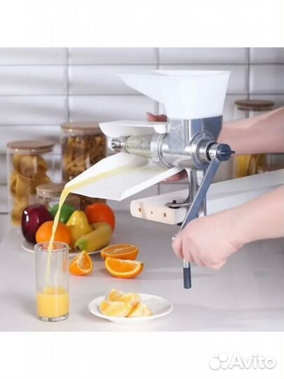 Соковыжималка шнековая Мотор Сич сба-1 мех. алюмин