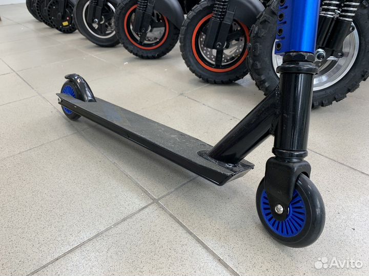 Трюковой Самокат Urban Scooter