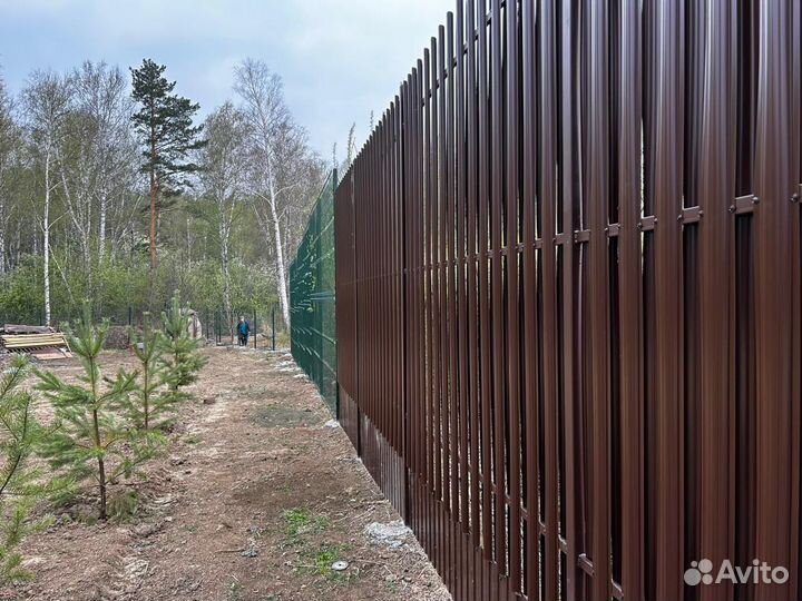 Забор из евроштакетника под ключ