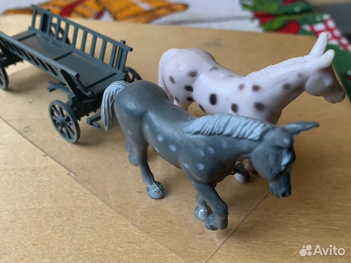 Упряжка из двух лошадей