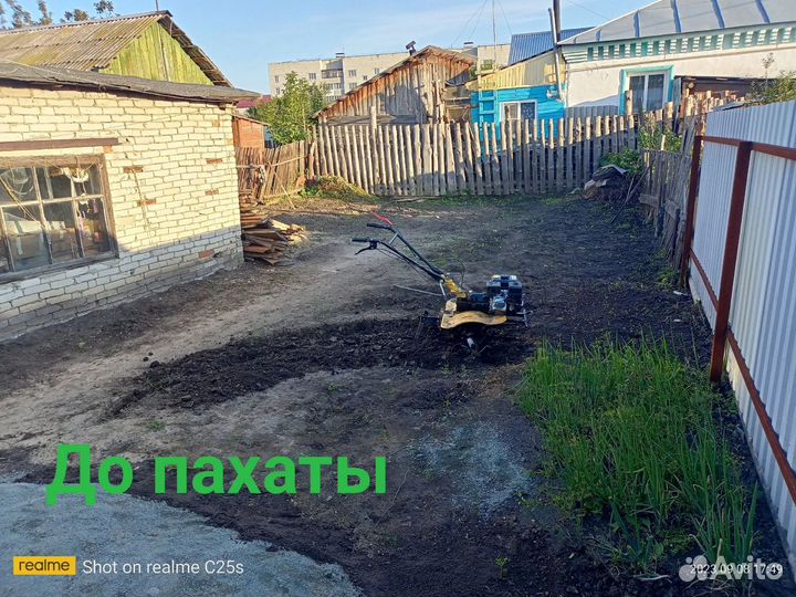 Вспашка земли мотоблоком