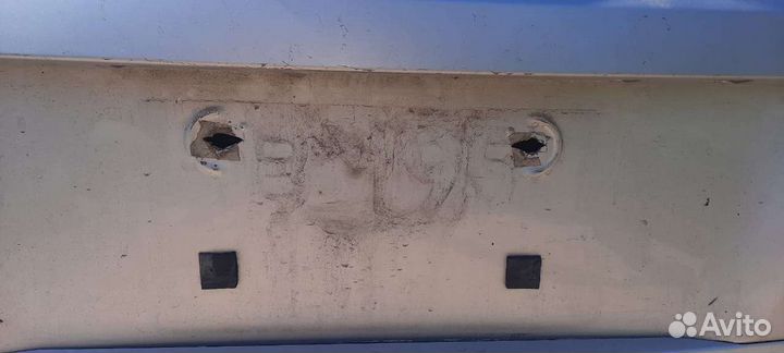 Багажная задняя дверь