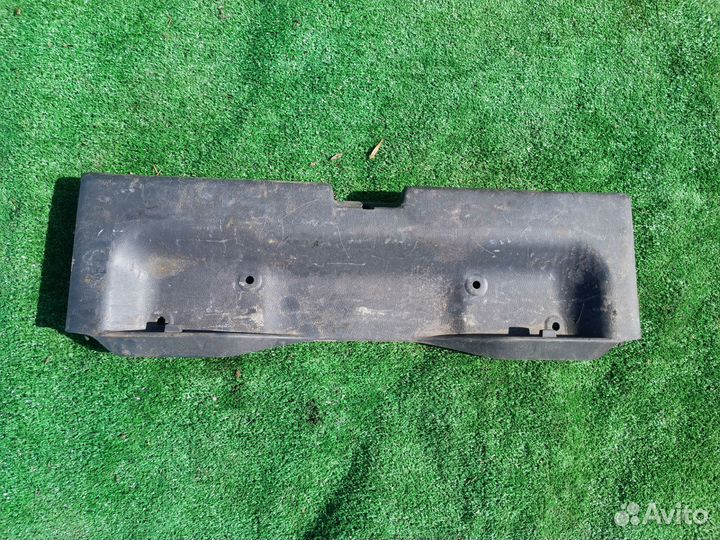 Накладка задней панели Мицубиси Лансер 9