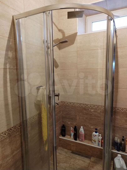 Коттедж 385 м² на участке 15 сот.