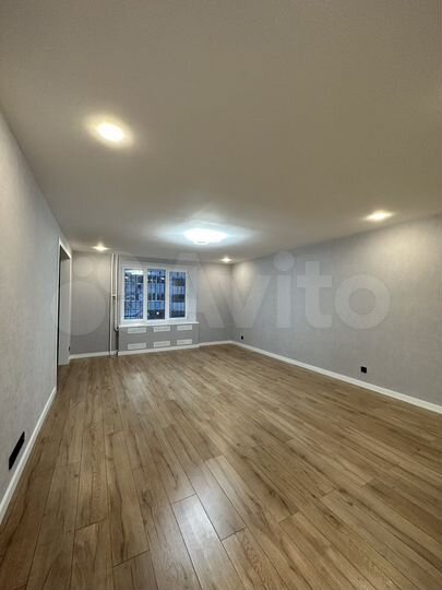 4-к. квартира, 106 м², 2/7 эт.