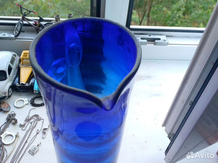 Кувшин цветное стекло