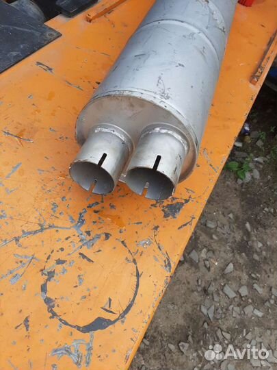 Глушитель грузового авто