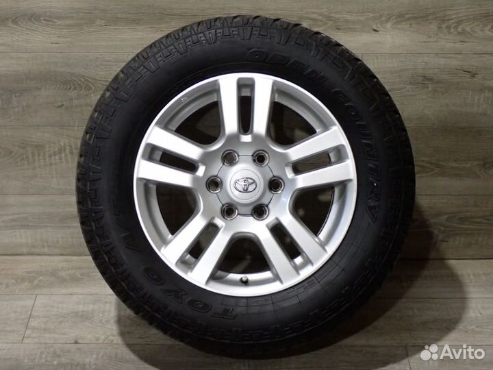 Комплект R18 оригинальных колес Toyota Prado