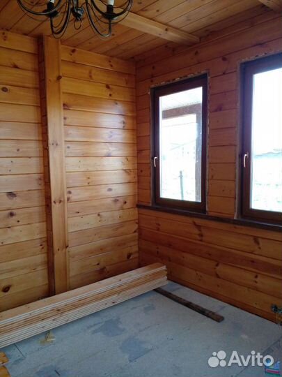 Шлифовка и покраска деревяного дома