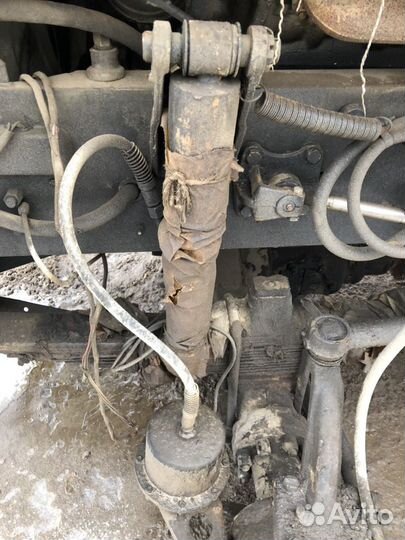 Амортизатор краз