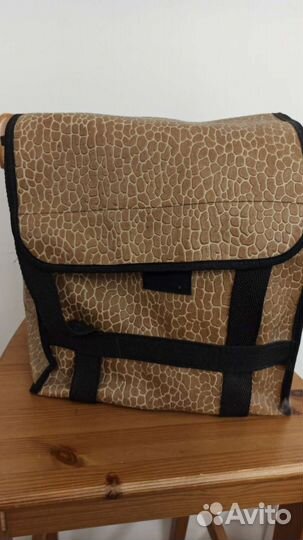 Оверлок бытовой