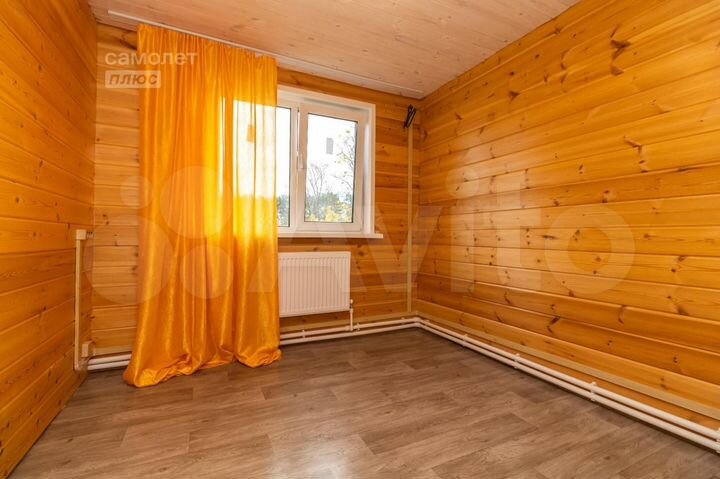 Дом 111,7 м² на участке 7,7 сот.