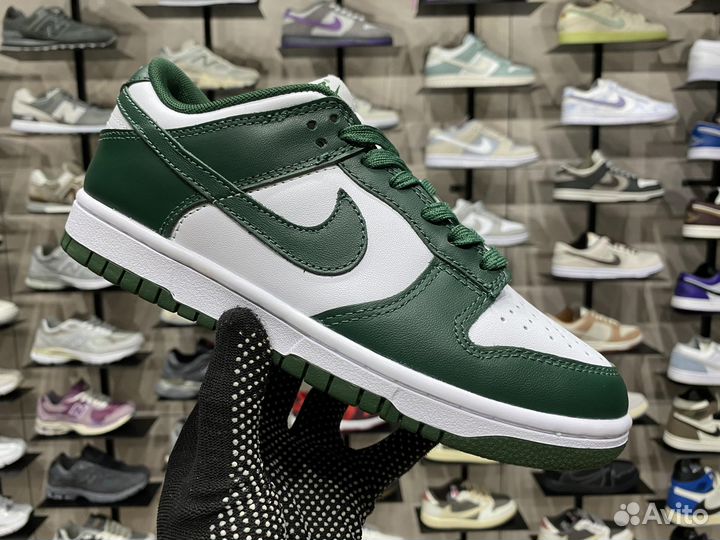 Кроссовки Nike Dunk Low Retro 