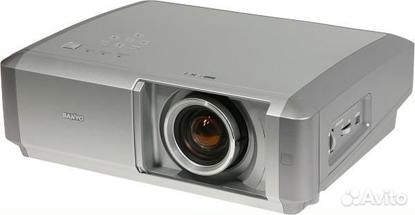 Проектор Sanyo PLV-Z4 LCD