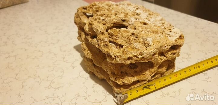 Камень, грот, декор для аквариума