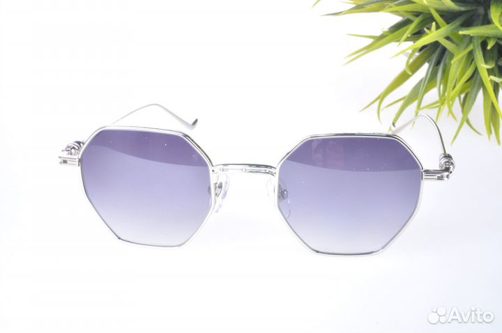 Солнцезащитные очки женские Chrome Hearts