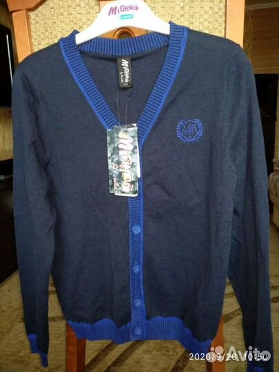 Новые джемпера, джинсы, шорты, р.134-140/Acoola,B