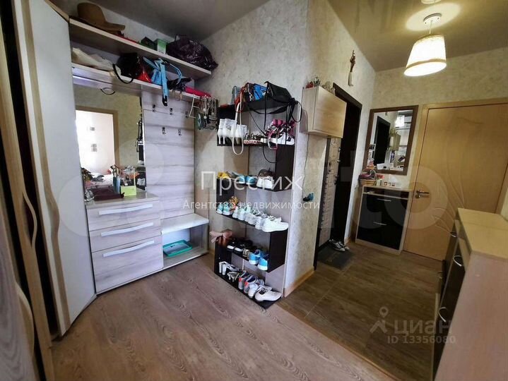 2-к. квартира, 56 м², 4/5 эт.