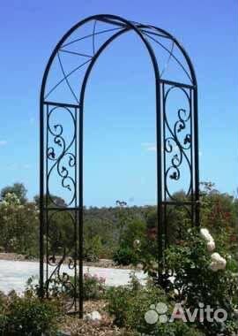 Арка садовая кованая