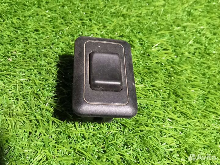 Кнопка заднего стеклоподъёмника Volvo 850