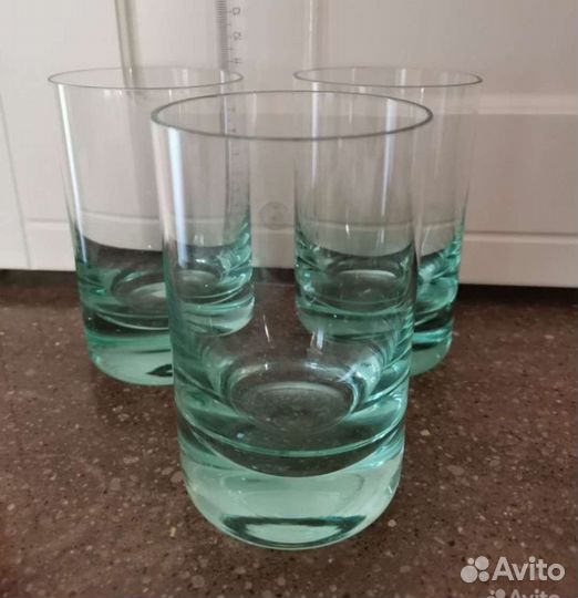 Графин, стаканы, рюмки тёмное стекло