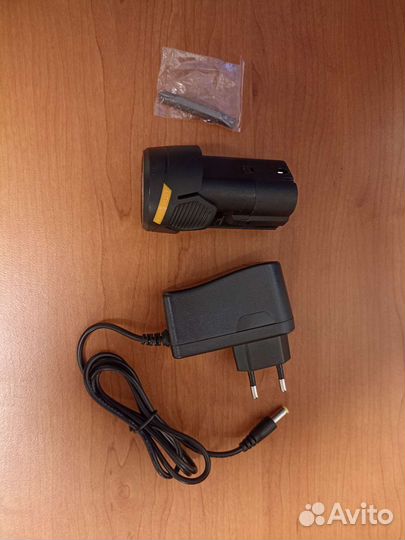 Акб +зарядка 12в