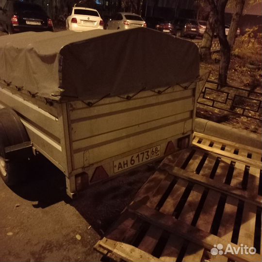 Прицеп на легковой автомобиль