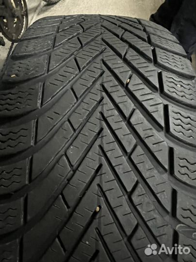 Pirelli Cinturato Winter 205/55 R16