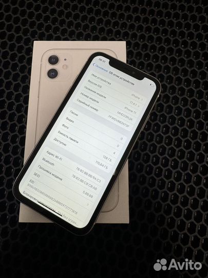 iPhone 11, 128 ГБ