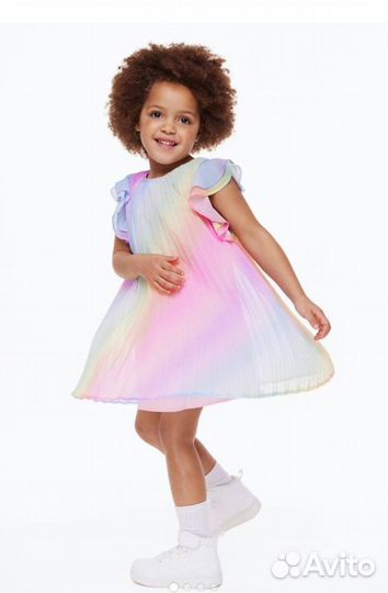 Платье новое 104 hm