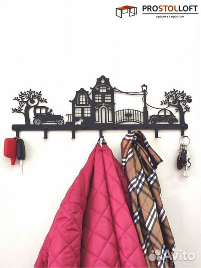 Вешалка настенная в прихожую