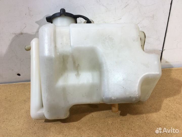 Бачок расширительный Toyota Avensis T250