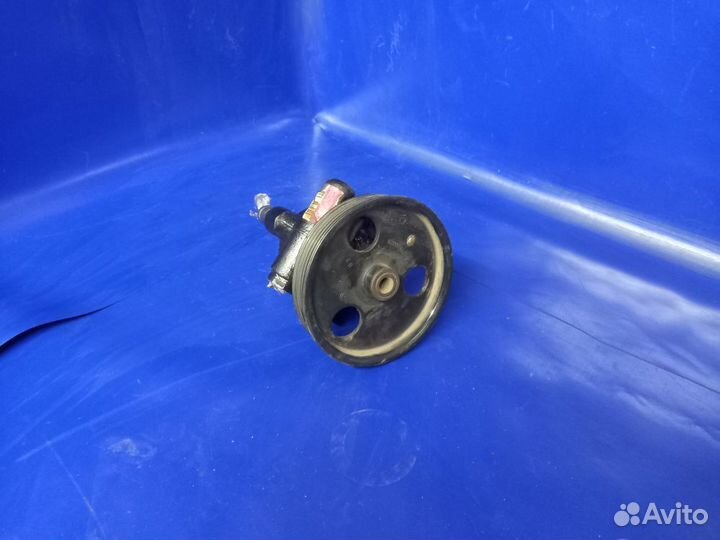 Насос гур Renault Logan I (2004—2009)