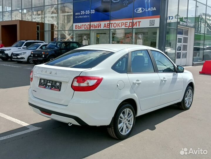 LADA Granta 1.6 МТ, 2023