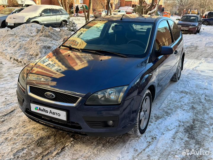 Ford Focus 1.6 МТ, 2005, 245 100 км