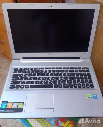 Ноутбук lenovo