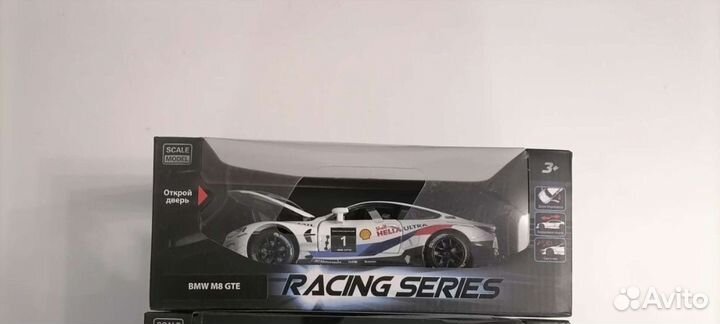 Машинка Mobicaro. BMW M8 GTE