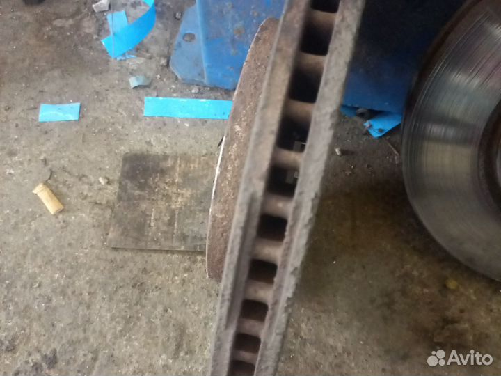 Передние тормозные диски mitsubishi lancer 9