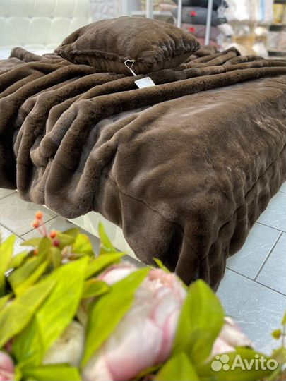 Плед меховой Sofi De Marko