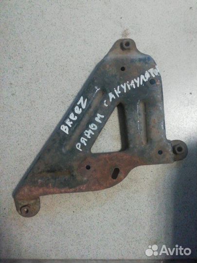 Кронштейн Lifan Breez 1.3 (LF479Q3) 2007