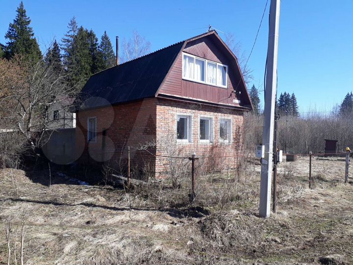 Дом 65 м² на участке 7 сот.