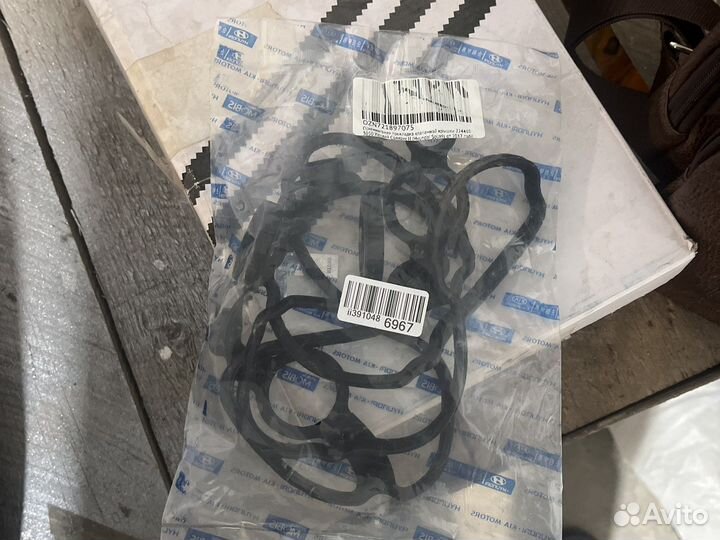 Прокладка клапанной крышки хунтой solaris