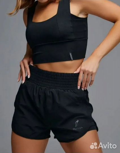 Шорты спортивные женские