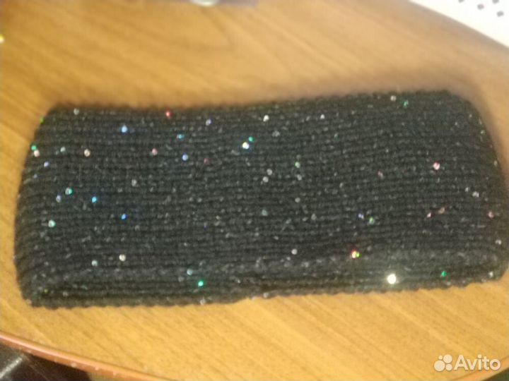 Вязаная черная повязка на голову с пайетками